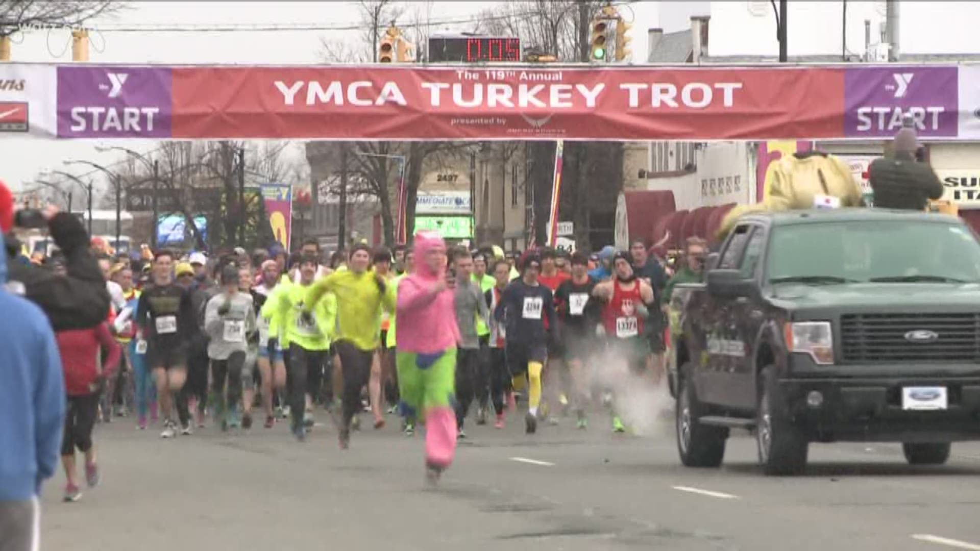 Less than 1000 spots left for turkey trot