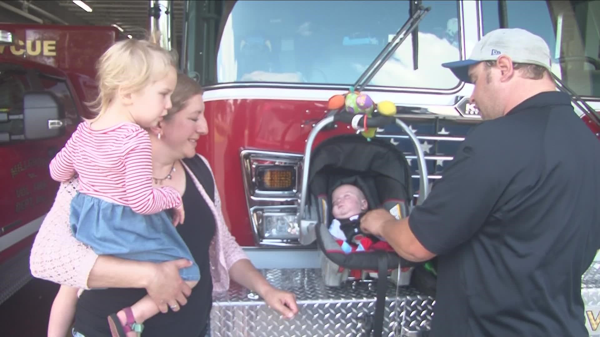 Después de pasar 20 años en el departamento de bomberos voluntarios de Alden, el jefe de Millgrove salvó su carrera y le devolvió la vida a su bebé recién nacido.