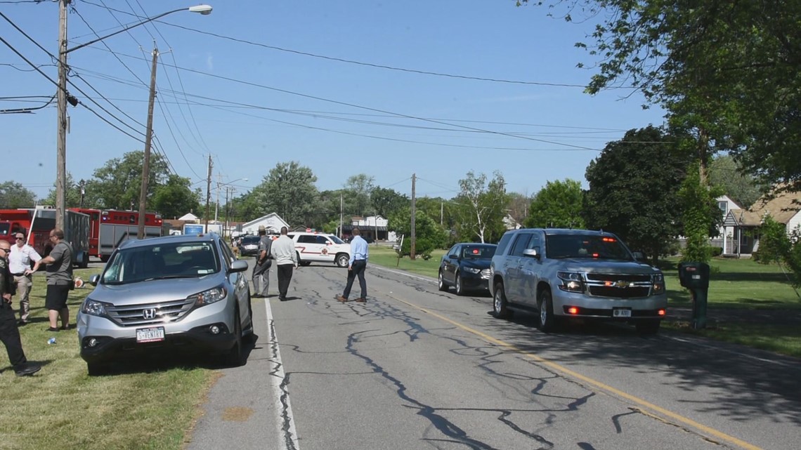 Lockport man dies two weeks after being hit by car