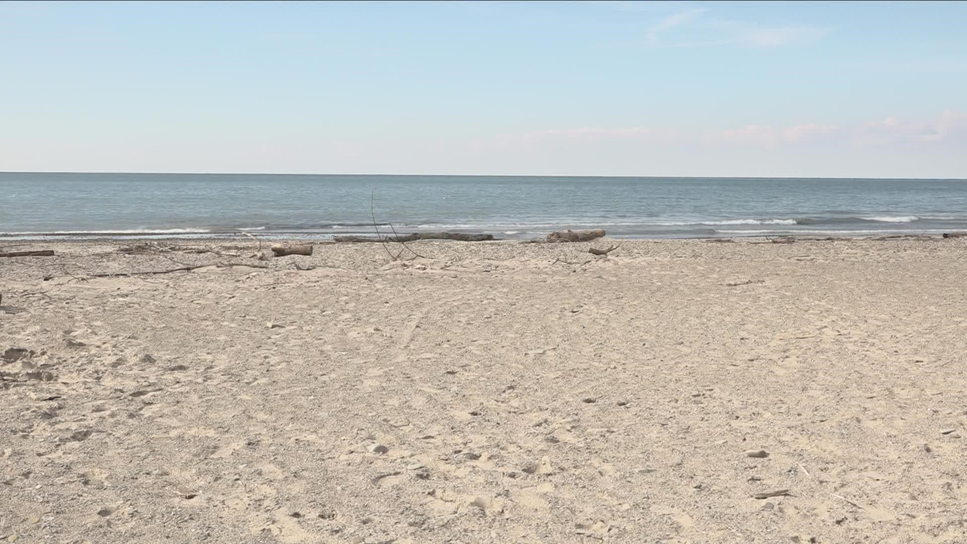 Evans Police investigating drowning in Lake Erie