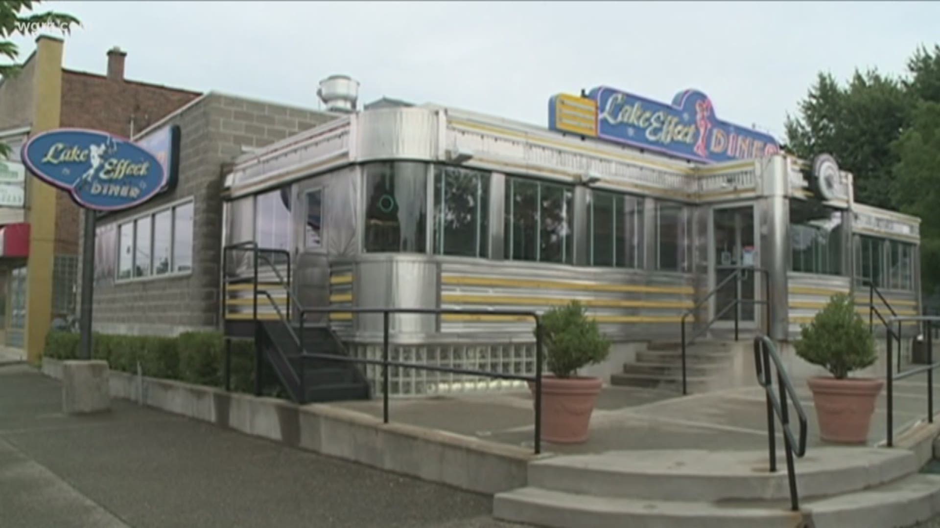 'Lake Effect vs Lake Effect': Diner suing ice cream stand over name