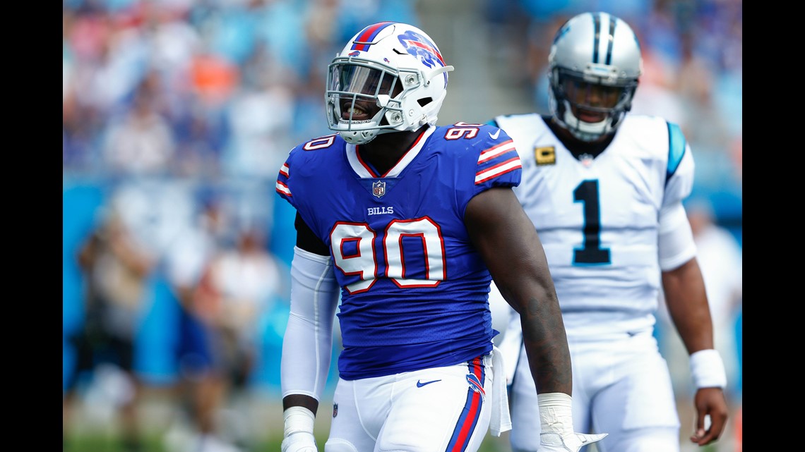 Buffalo Bills defensive end Shaq Lawson (90) on defense during an NFL  preseason football game against the Carolina Panthers, Saturday, Aug. 26,  2022, in Charlotte, N.C. (AP Photo/Brian Westerholt Stock Photo - Alamy