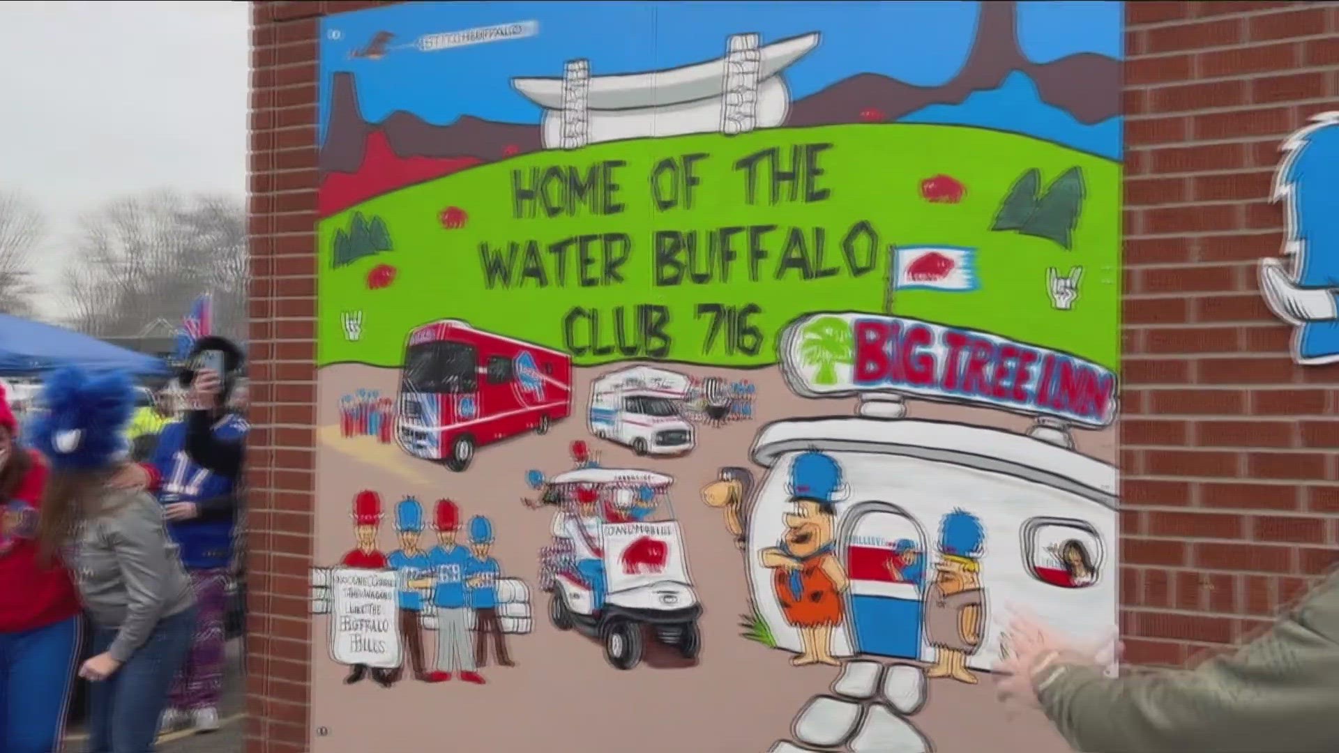 a new mural celebrating one special group of bills fans.
It was unveiled yesterday at Big Tree Inn, celebrating the Water Buffalo Club 7-1-6.