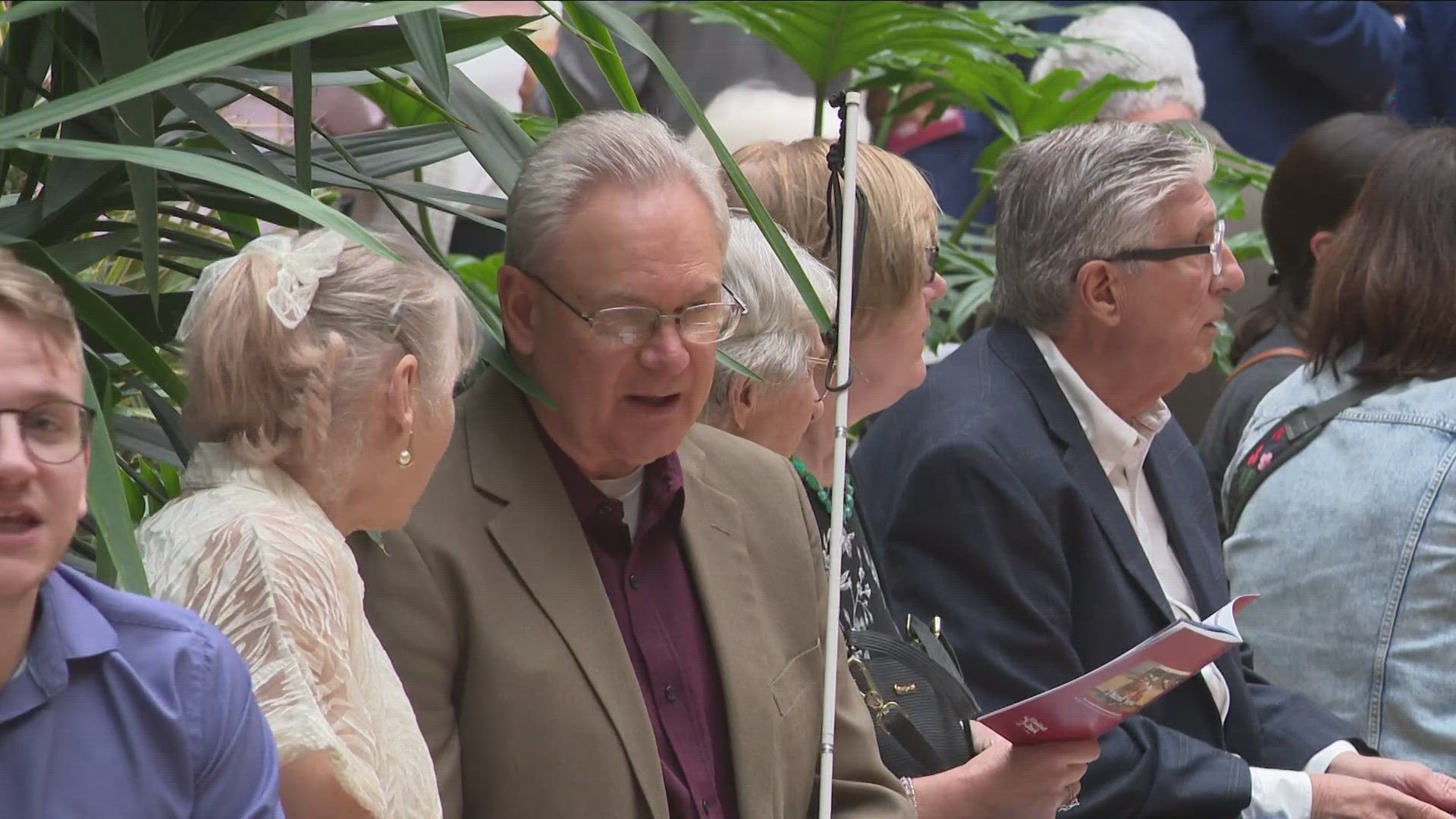 The group "Visually Impaired Advancement of Buffalo" held it's first ever 'Cocktails in the Dark'