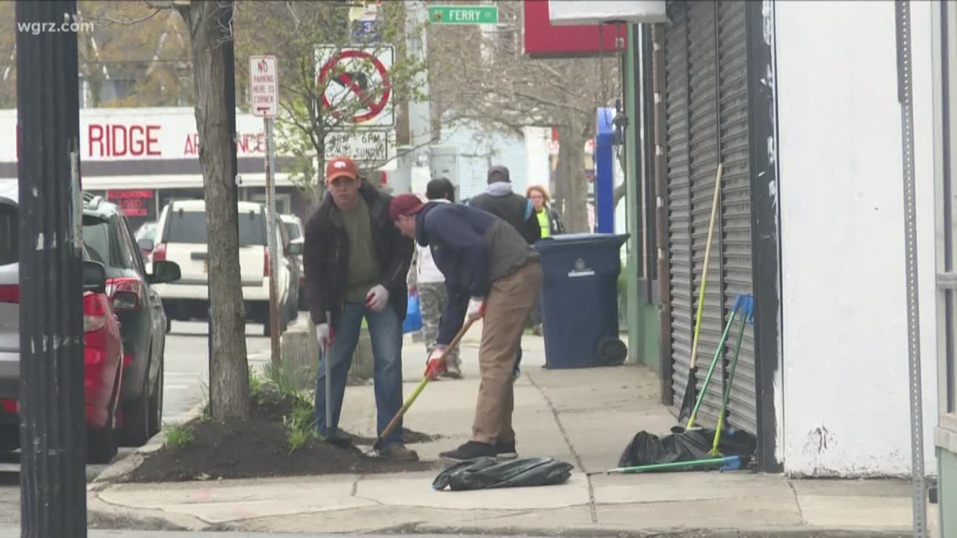 For two hours, volunteers picked up garbage that had built up during the winter along Grant Street and surrounding neighborhoods.