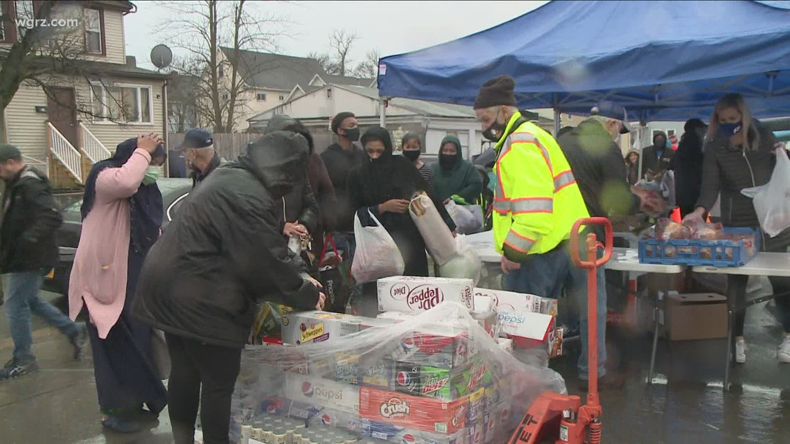 Buffalo Dream Center distributing food, toys to families in need - Vimarsana News