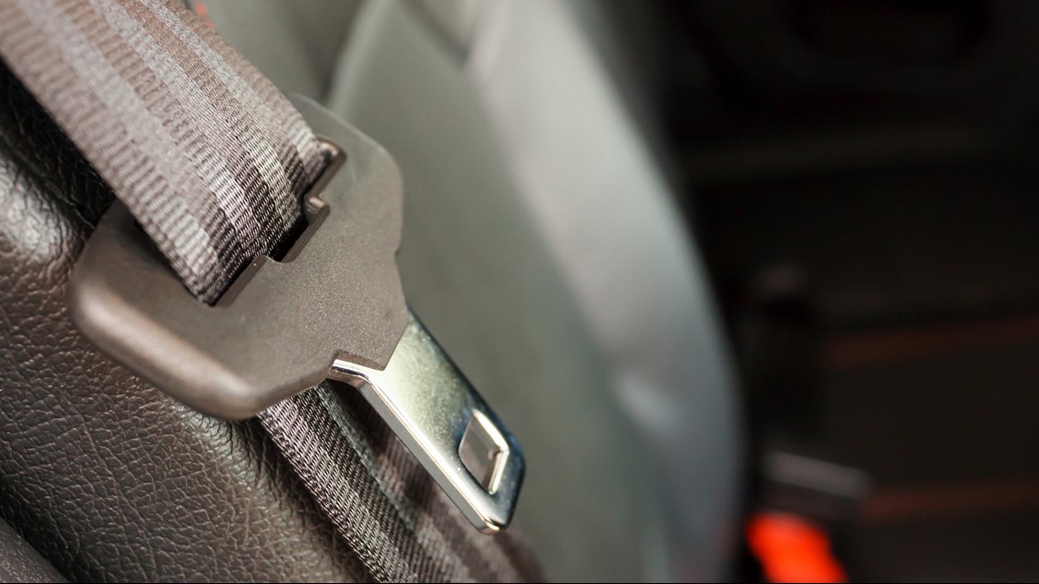 What are NYS's seat belt laws?