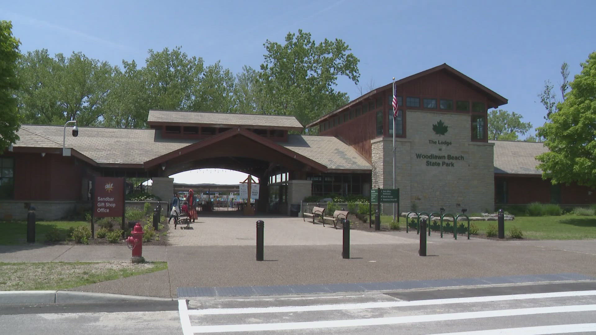 Woodlawn Beach has undergone a series of major upgrades just in time for summer.
there are revamped parking areas, updated restrooms, and a new roof.