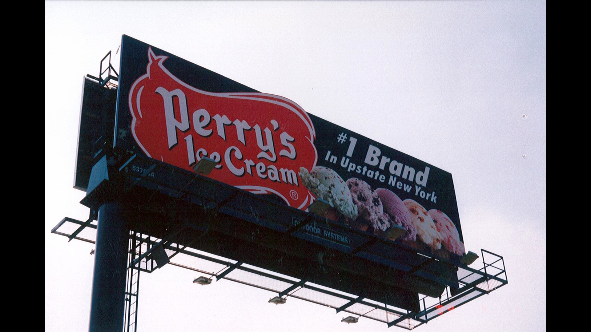 Perry's Ice Cream enters Ohio with 6.3 million investment in