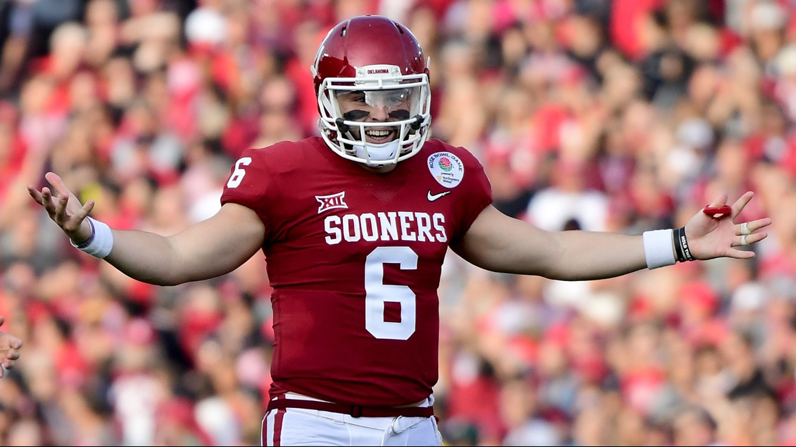 Baker Mayfield directs crotch grab at Kansas sideline (VIDEO