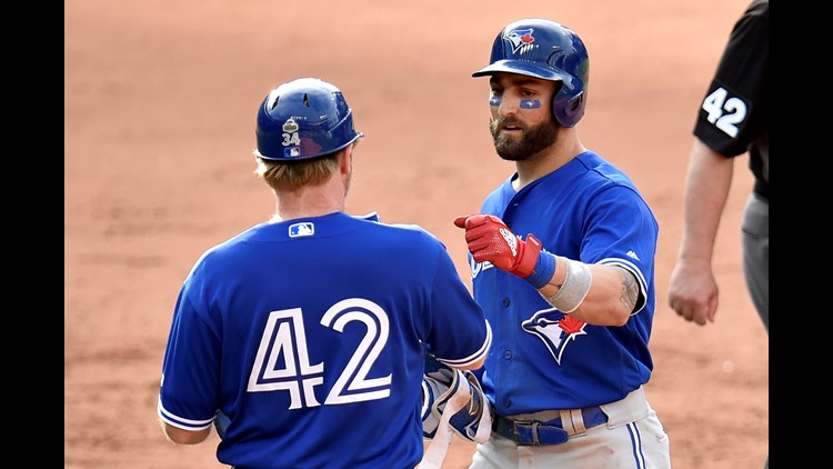 Blue Jays SS Diaz carted off with ankle sprain Blue Jays SS Diaz carted off with ankle sprain