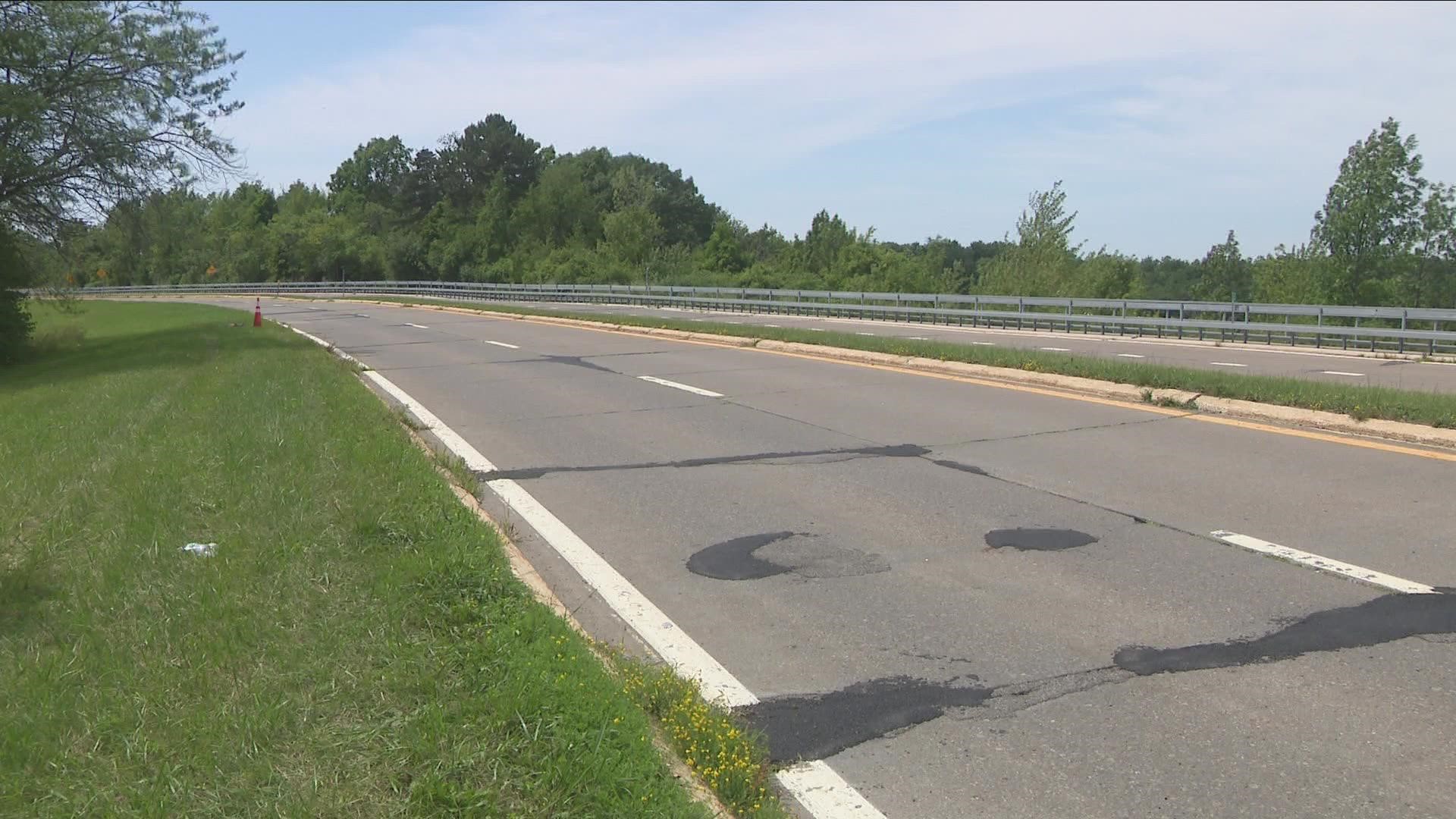 Committee approves parkway removal