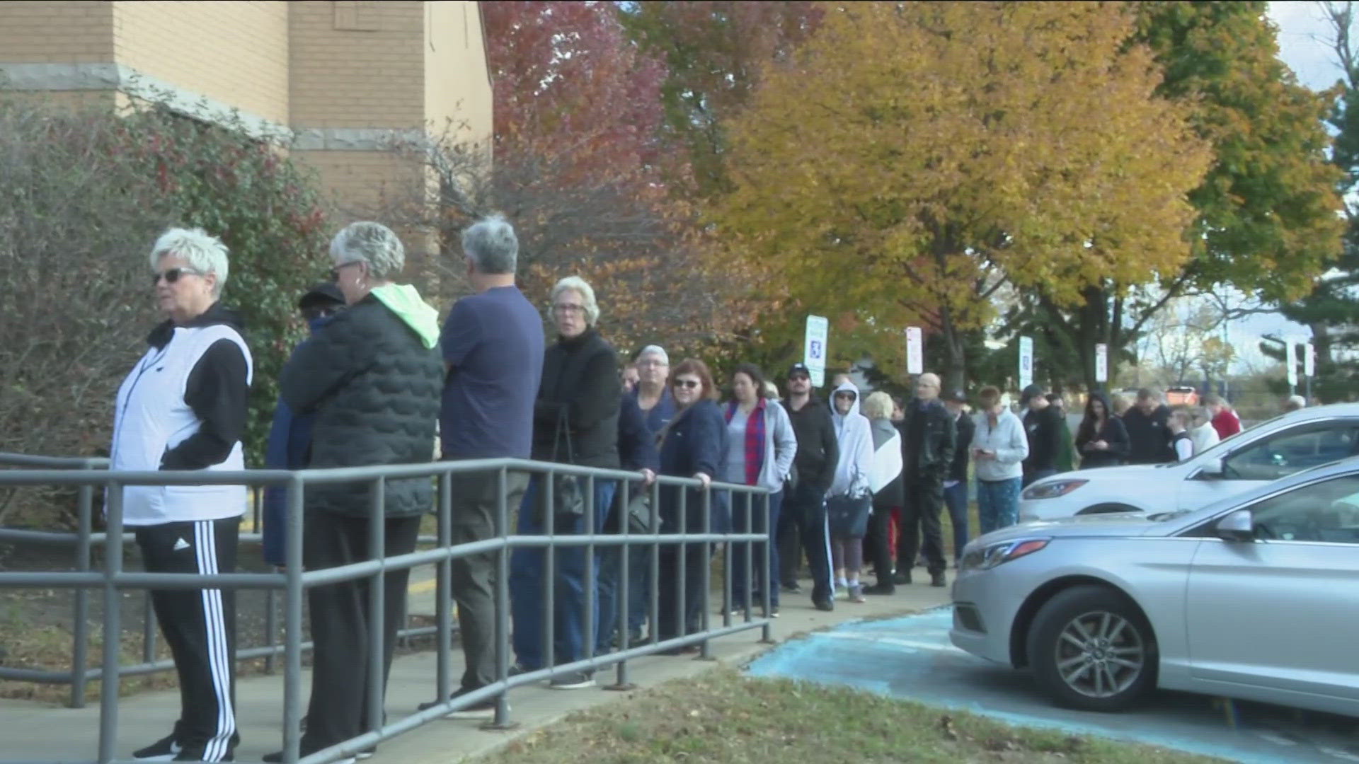 2 On Your Side shares what voters can and cannot wear to the polls. 