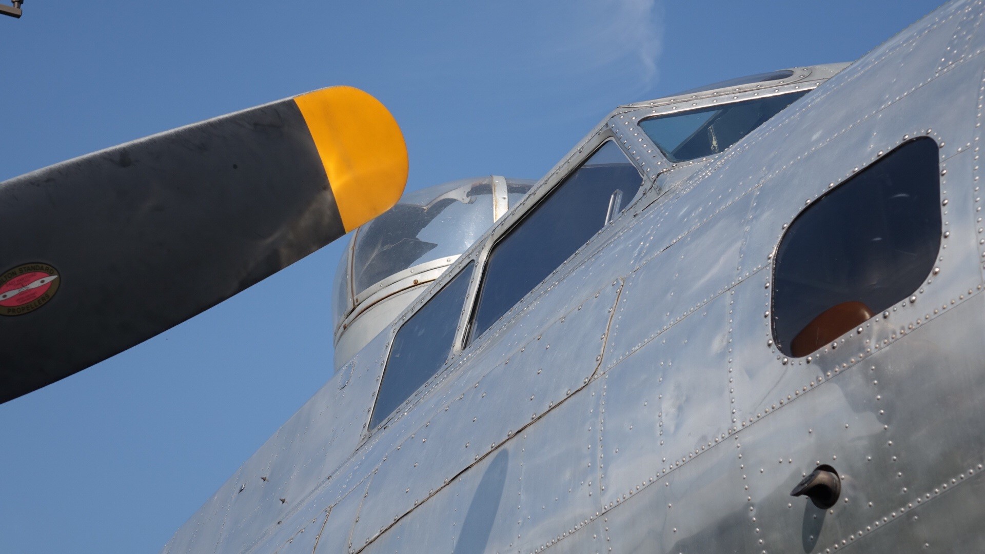 Fly in WWII B-17 bomber this weekend | wgrz.com