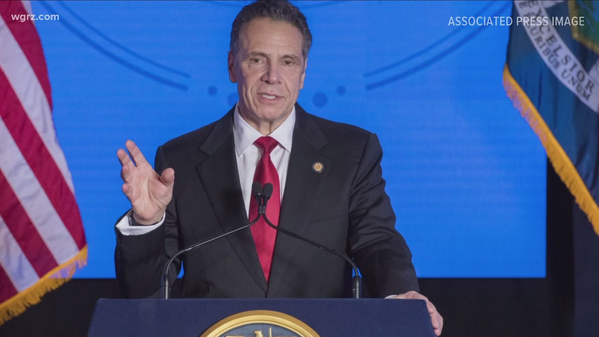 Cuomo's Favorability Rating Rises Slightly