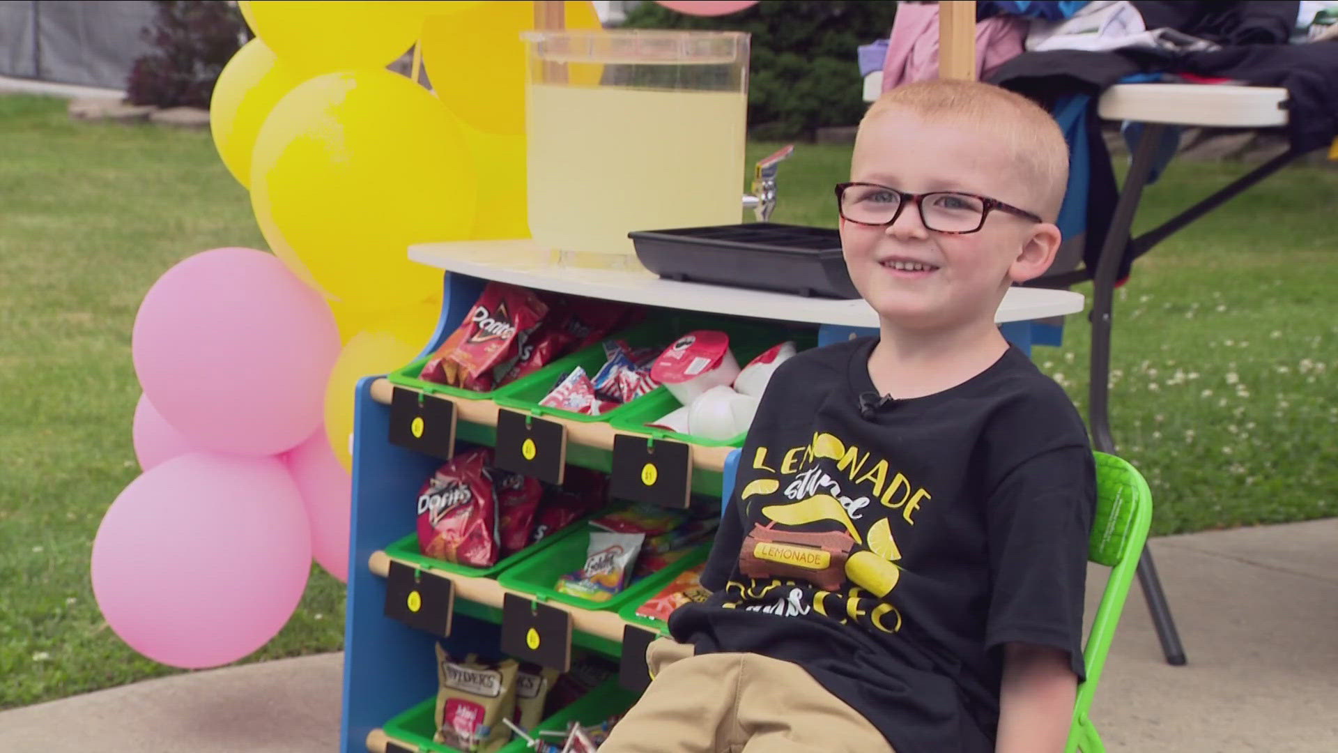 A young boy set up lemonade stand, not because he wanted to make some money, but because he wanted to give back to sick children.