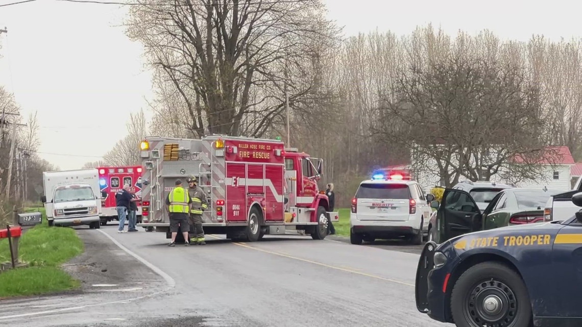 Police investigate pedestrian involved car accident in Niagara County ...
