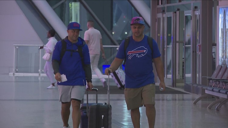 Bills fans flying out to L.A. say it's about to be a 'Mafia takeover'