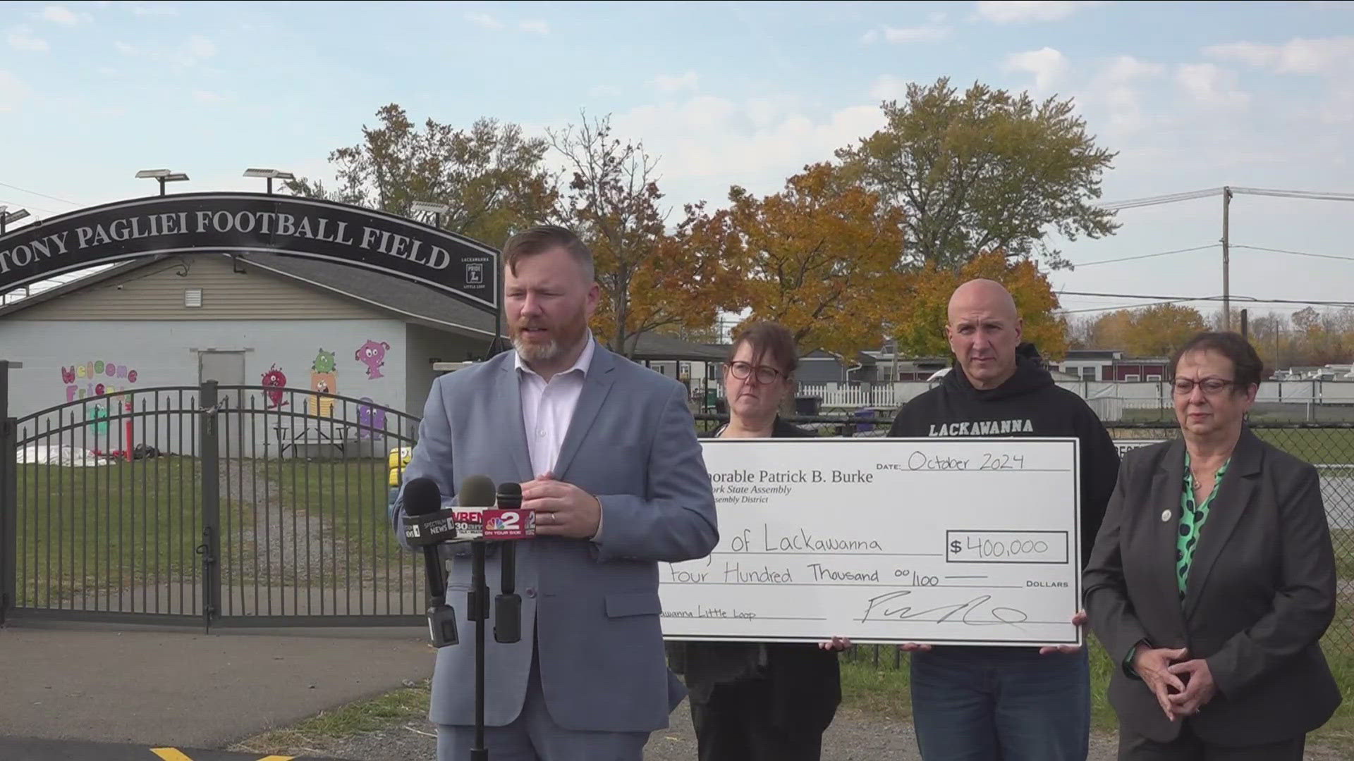 400,000 DOLLARS TO GO TOWARDS IMPROVING THE YOUTH SPORTS COMPLEX AT VAN WYCK FIELDS