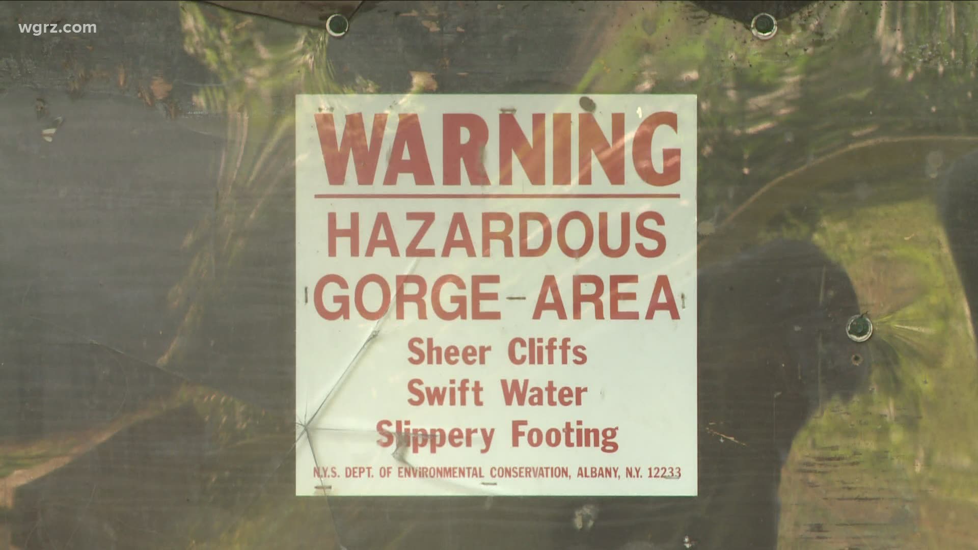 A 16-year-old girl has died after falling off a steep ledge in Zoar Valley, Saturday.  Officials warn that the park is extremely dangerous, despite its beauty.