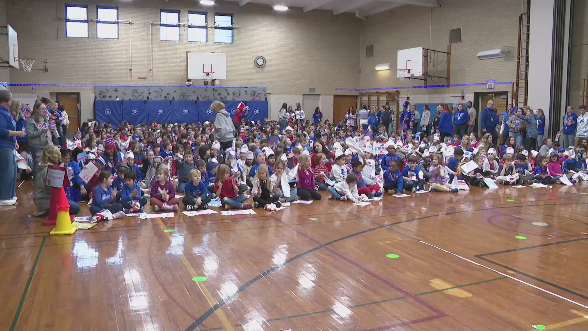 Bills pep rally at Hoover Middle & St. Mary's School for the Deaf ...