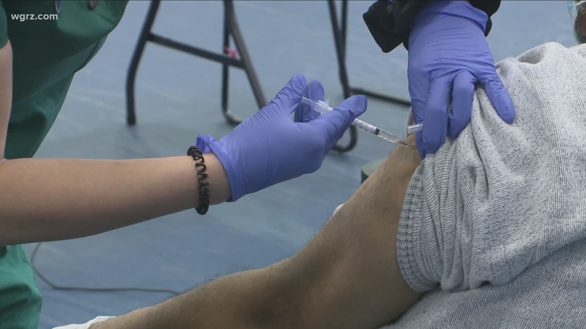 Federal EEOC says companies technically could require vaccinations
