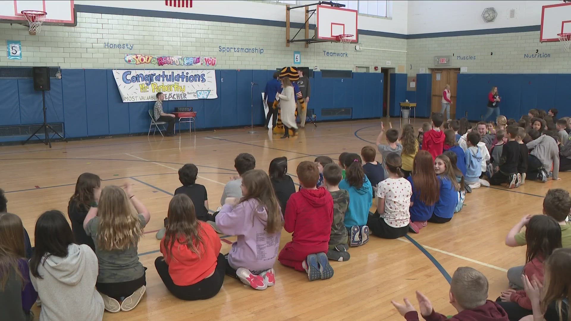 Nick Penberthy from Pinehurst elementary school won an award for NHL's 'Most Valuable Teacher'