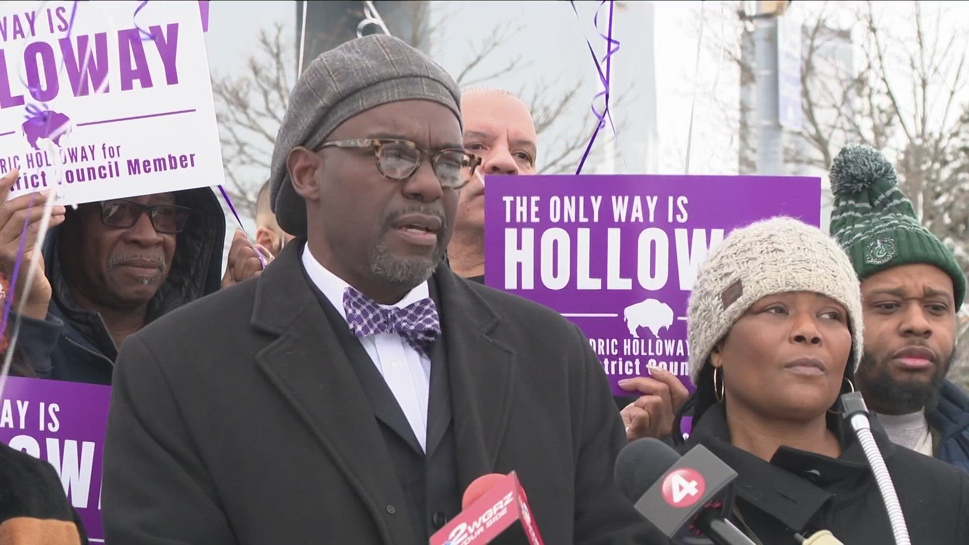 Holloway worked as police officer for 32 years. The seat is currently filled by Darius Pridgen.