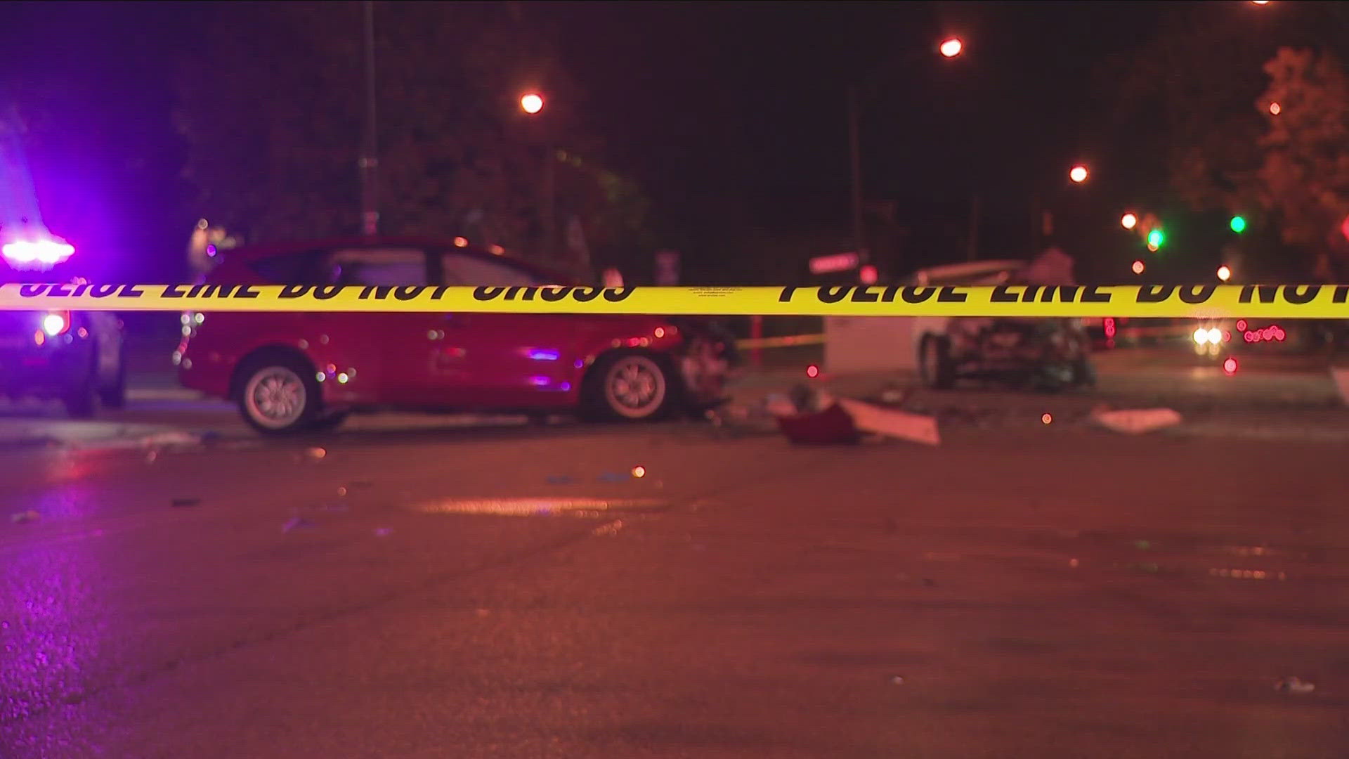 The crash happened shortly past 11 p.m. on Bailey Avenue, north of William Street.