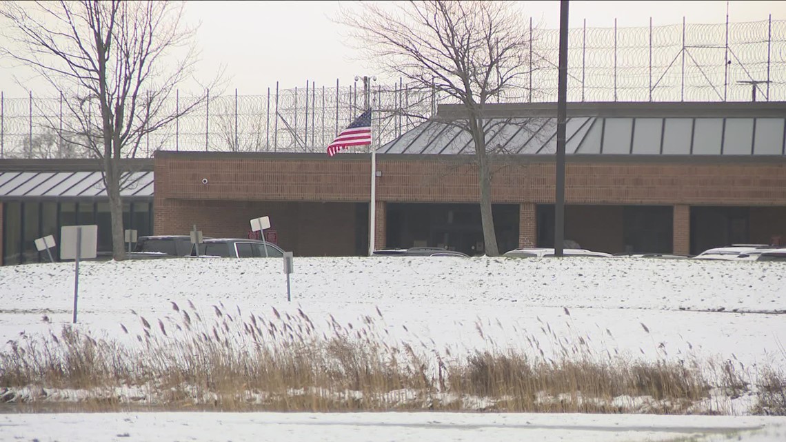 Erie County correctional officer arrested after jail contraband investigation - Vimarsana News