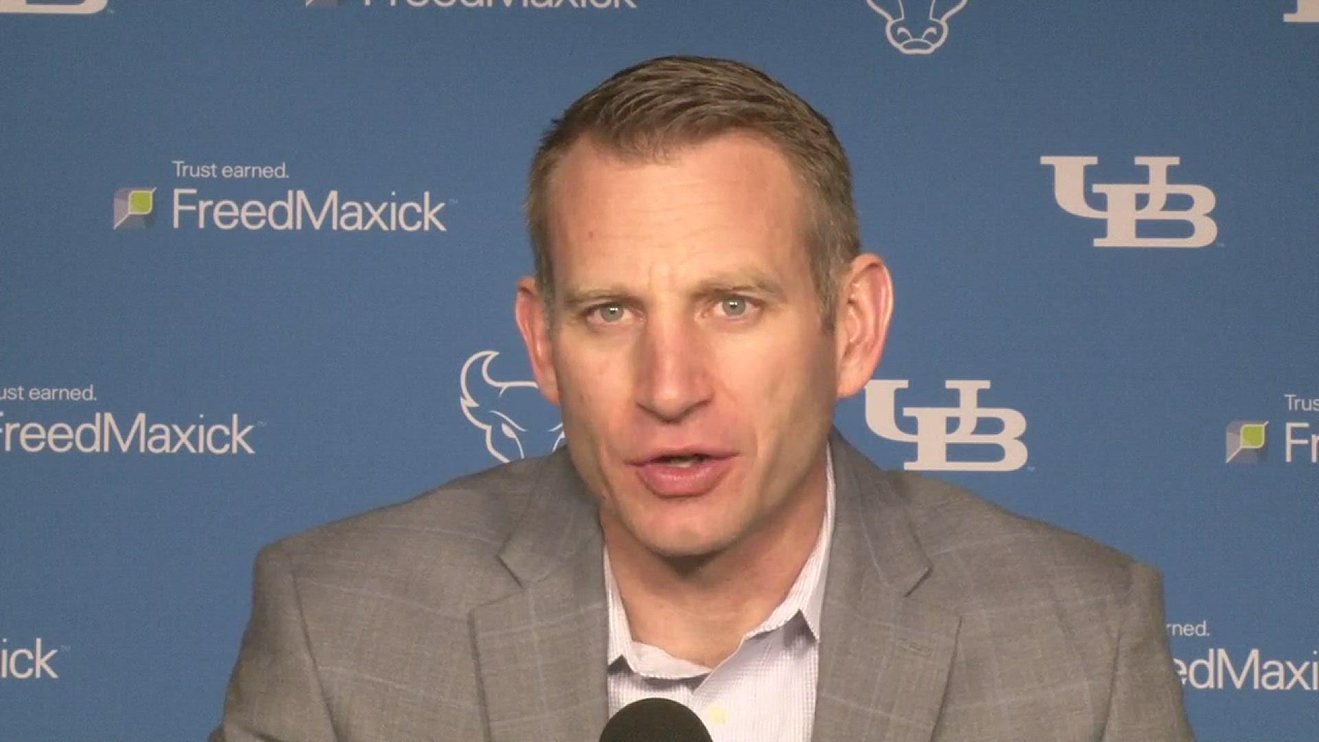 UB head coach Nate Oats discusses all things UB basketball related.