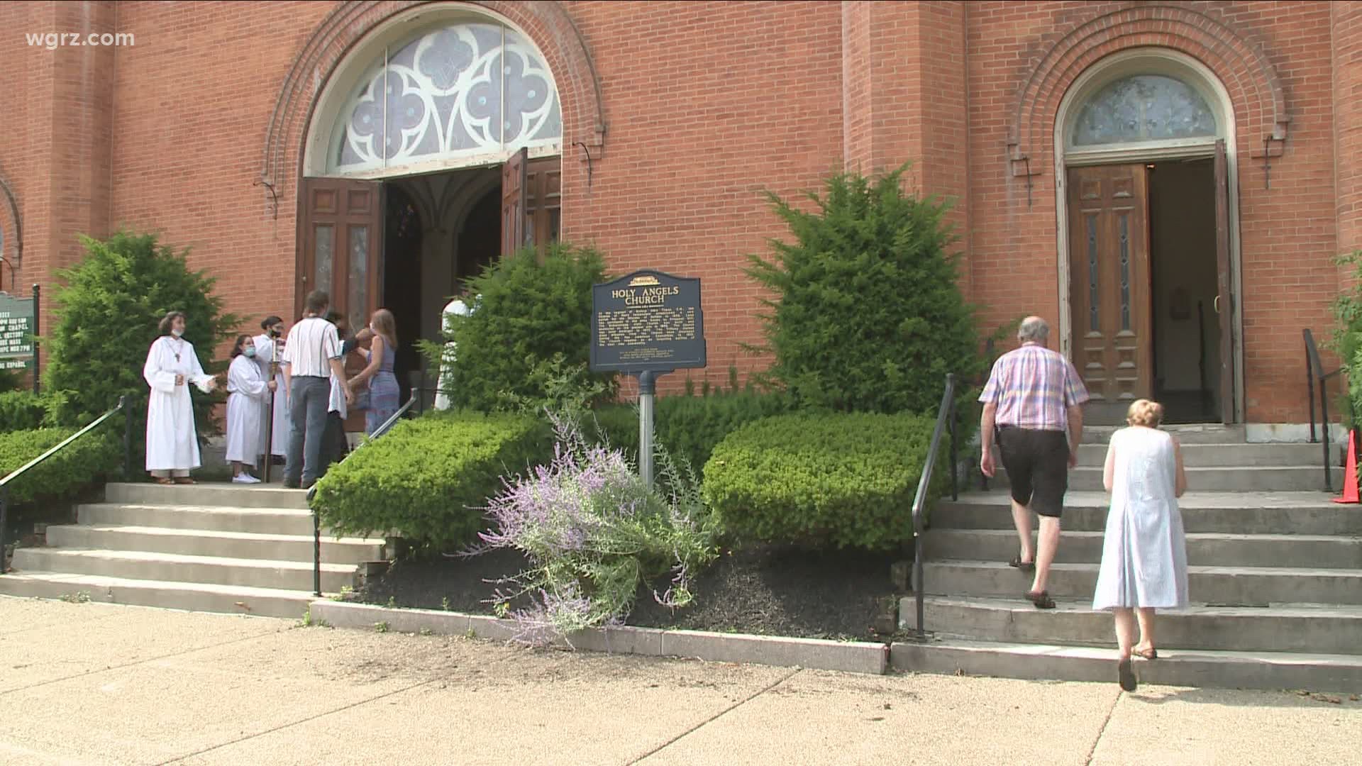 The west side Buffalo Church on Porter Avenue will close after today because of financial issues. The building has been around for more than 150 years.