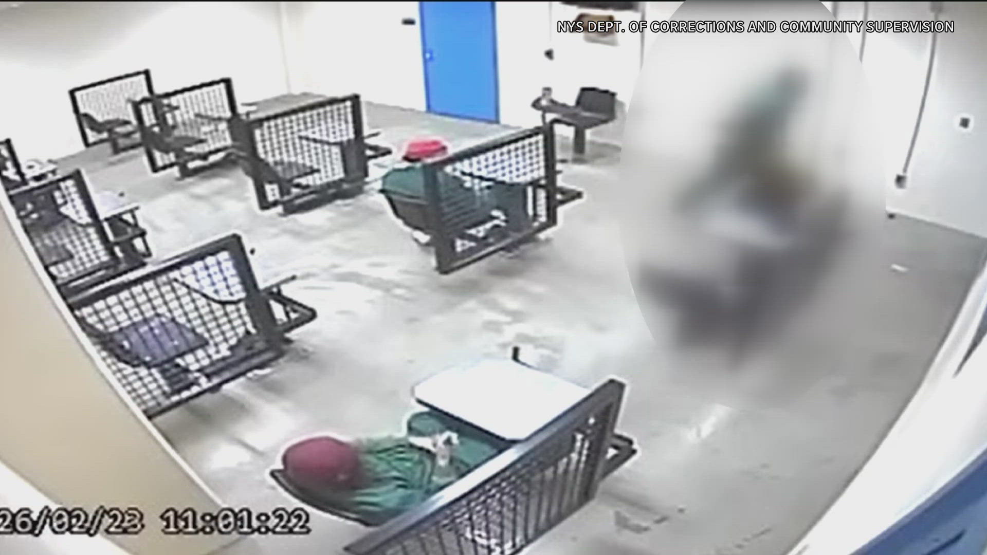 Video of alleged inmate attack on Lakeview Correctional civilian