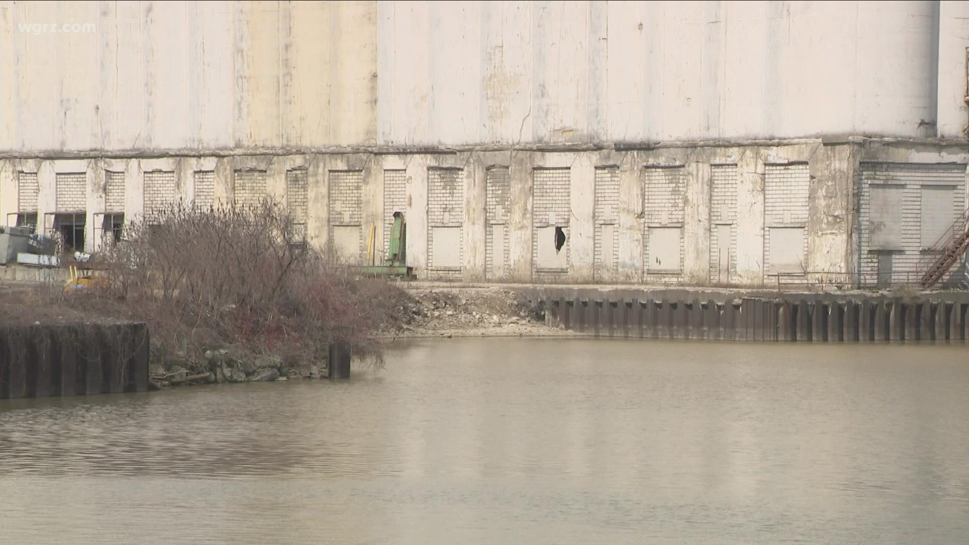 There are new efforts to advance the Buffalo Riverwalk project. Leaders are now coming together to launch a "feasibility study."
