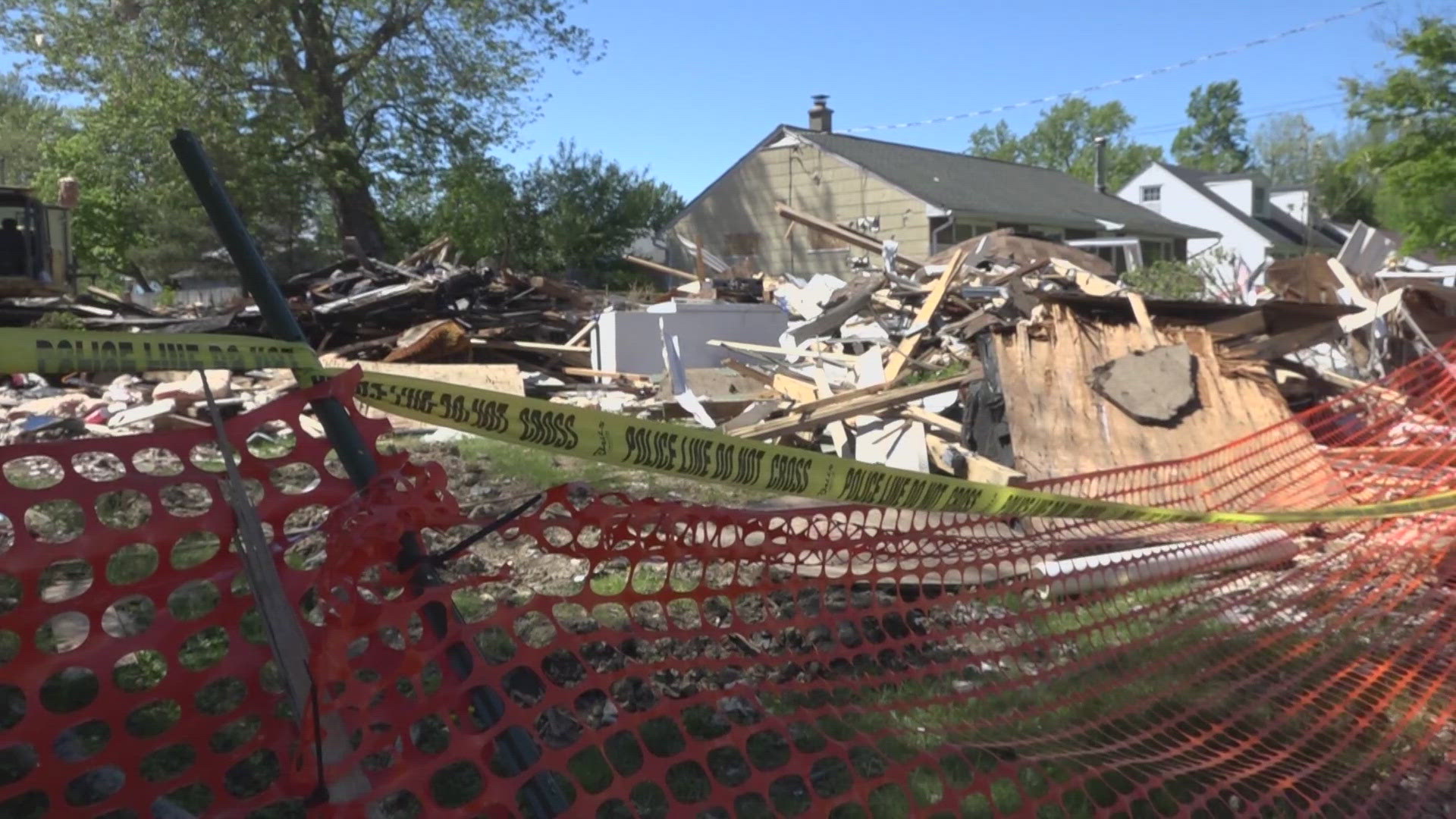 Community comes together to heal after devastating house explosion in Lakeview 