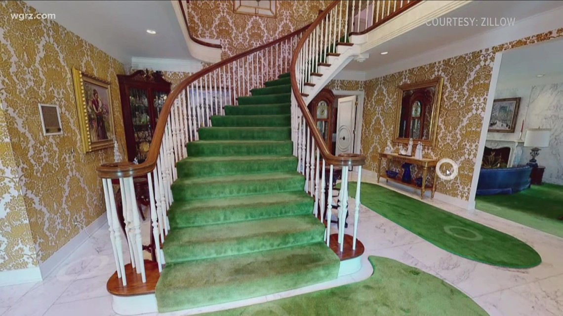 $1.6 million Lockport home for sale goes viral for its character - Vimarsana News