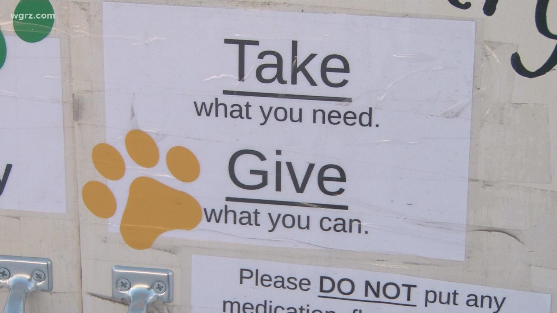 Jullianne Leslie wants struggling neighbors to use her Little Free Pet Pantry so they don't have to choose between feeding their pets and feeding themselves.