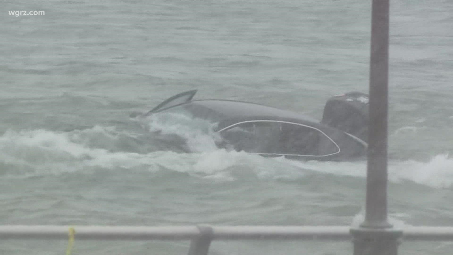 A Car Went Into The Niagara River Just Feet From The Edge Of The Falls