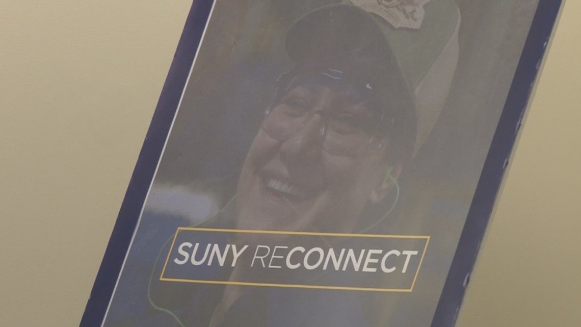 SUNY Chancellor King visits Genesee Community College | wgrz.com