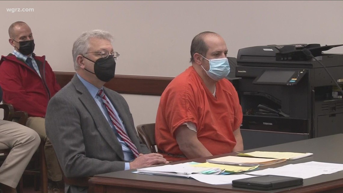 Batavia funeral home director going to prison after ripping off