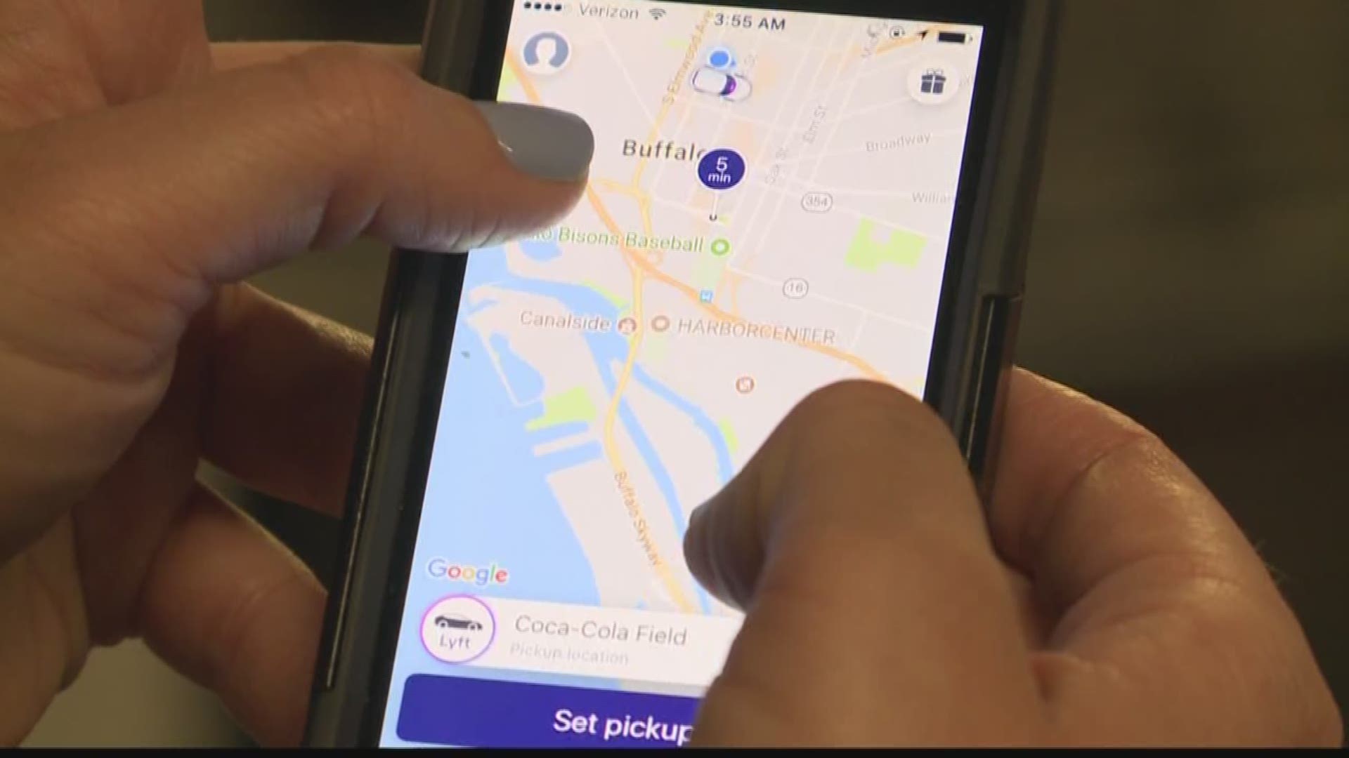 Daybreak's Stephanie Barnes breaks down how Uber and Lyft can be used as apps right on your phone.
