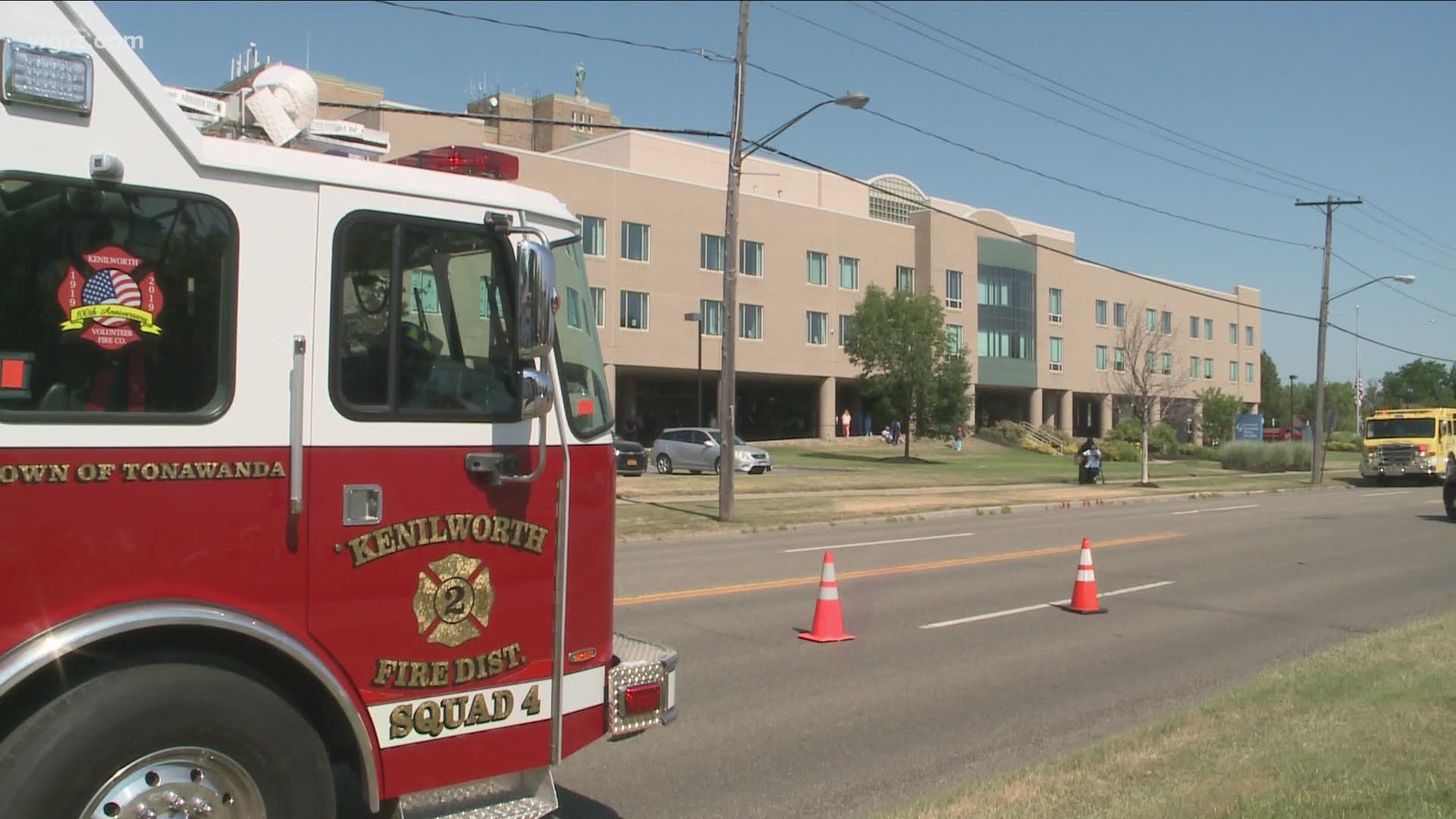 Small fire on roof of Kenmore Mercy hospital