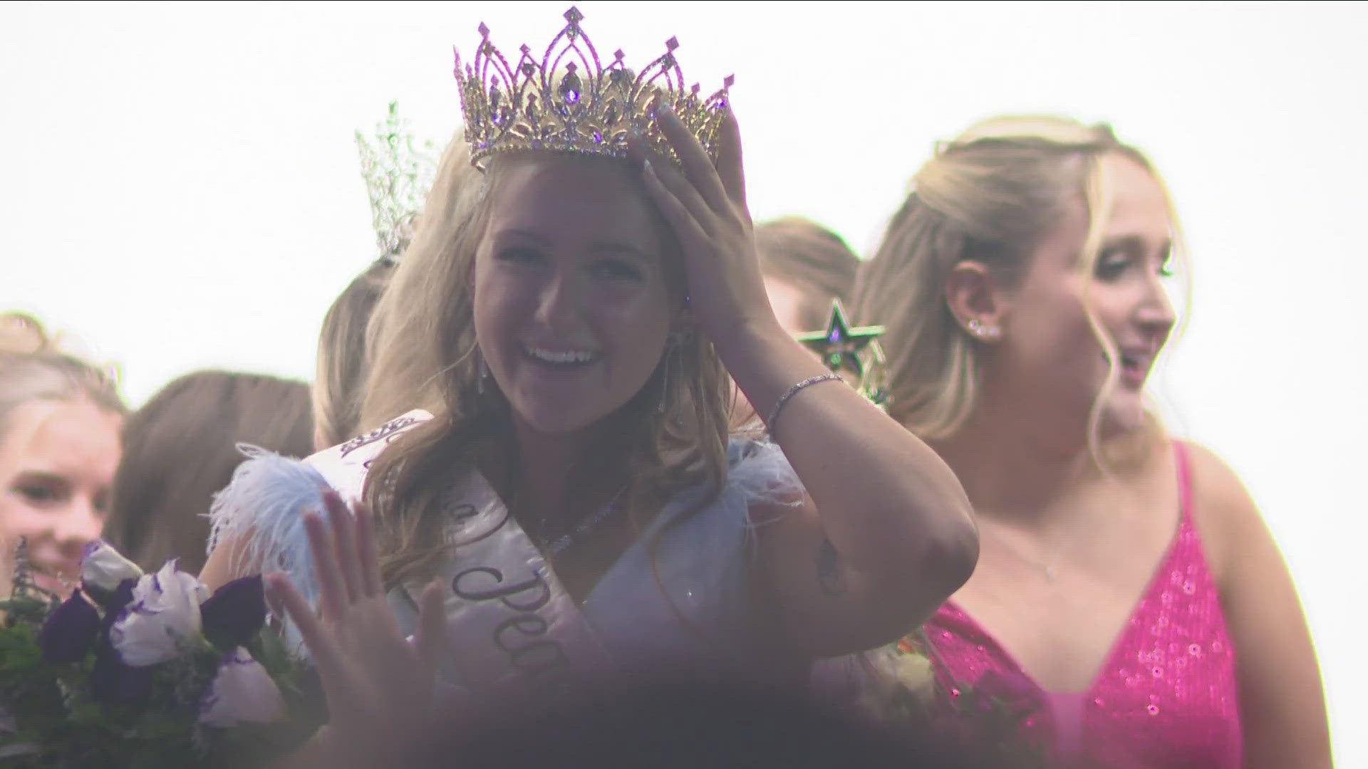 The annual Peach Festival closed out another season with the coronation of Amelia Faddoul as the new Niagara County Peach Queen.