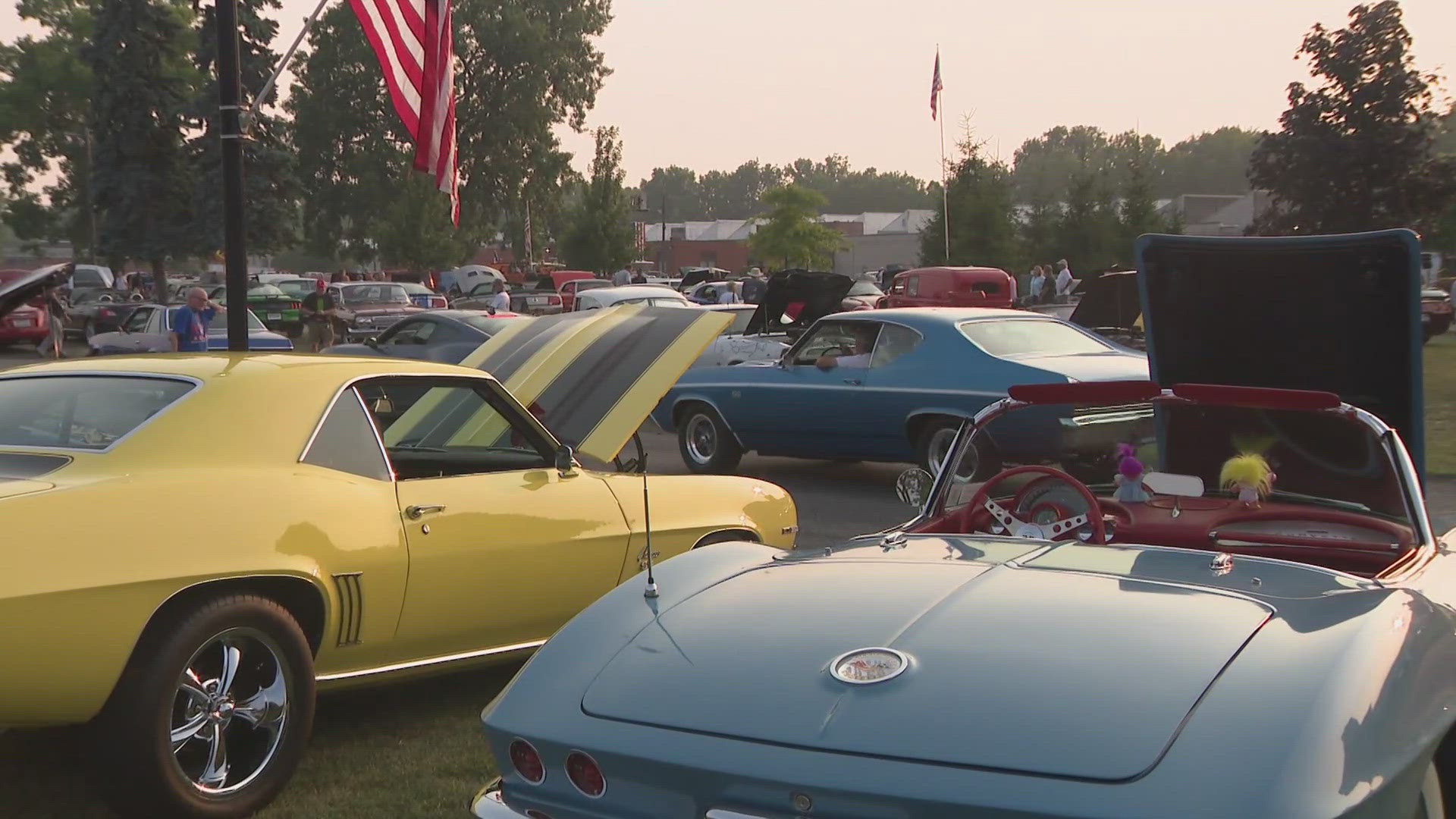 The event brought hundreds of vehicles to the Wurlitzer.