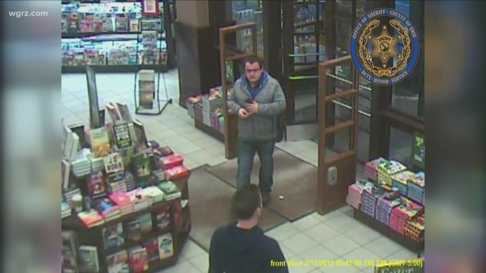Police look to identify book thief