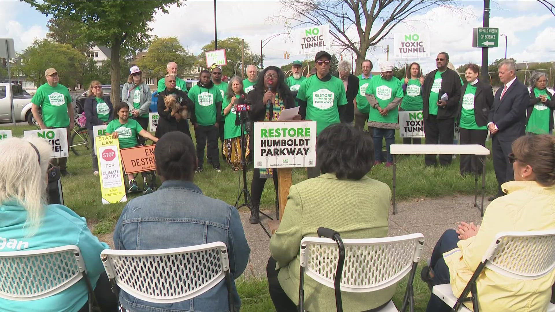 East Side Parkways Coalition again mobilizing with a re-new petition drive and tossing yet another legal filing on the stack of five currently in the courts