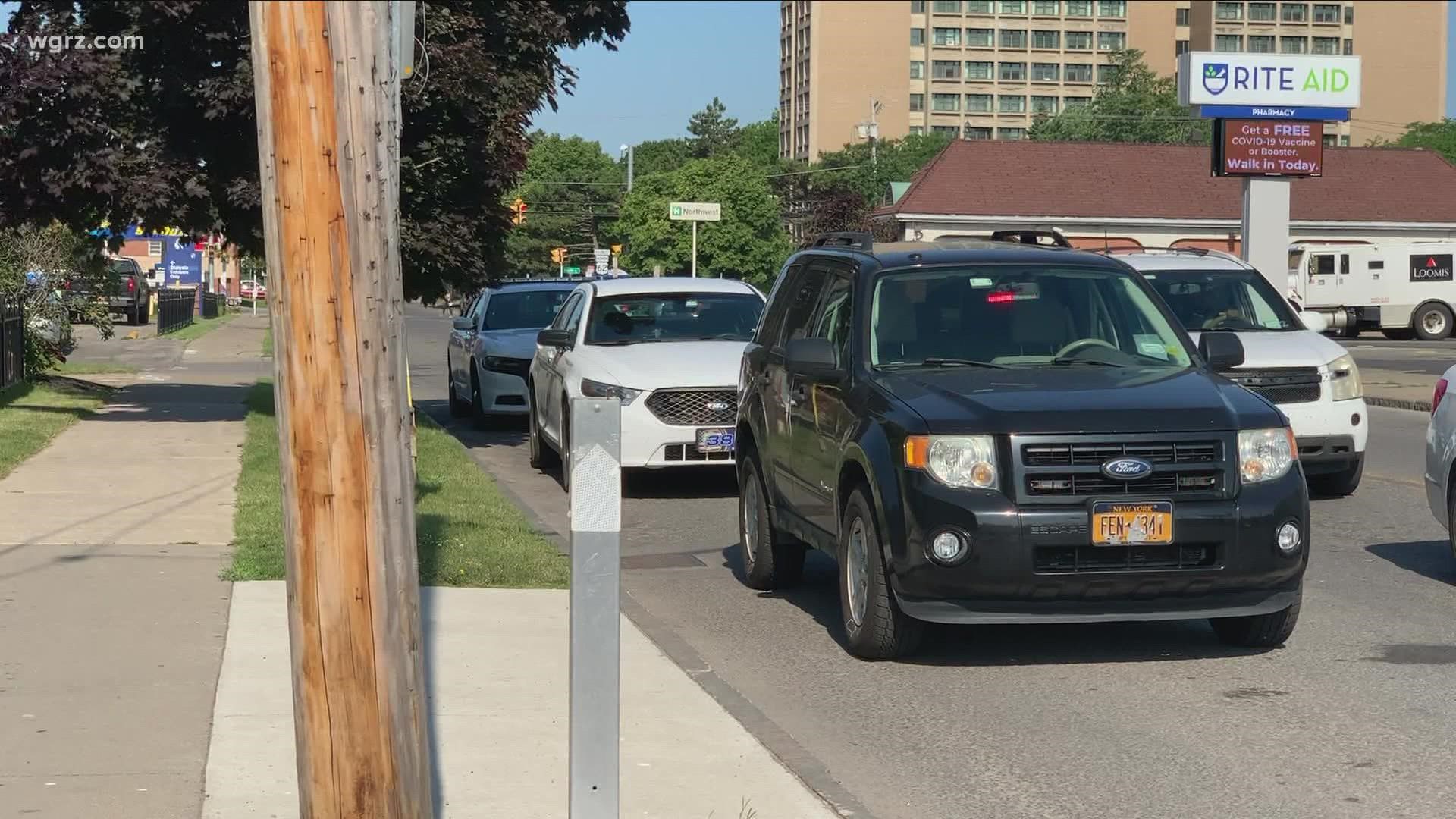 shots were fired between two cars on pine avenue between 7th and 10th street earlier today. One car was stopped by police, but they're still looking for the second