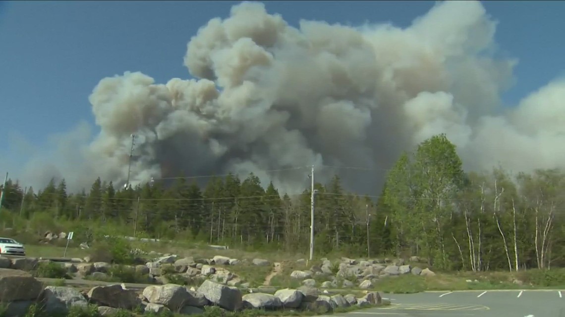 Firefighters battling wildfires in Canada