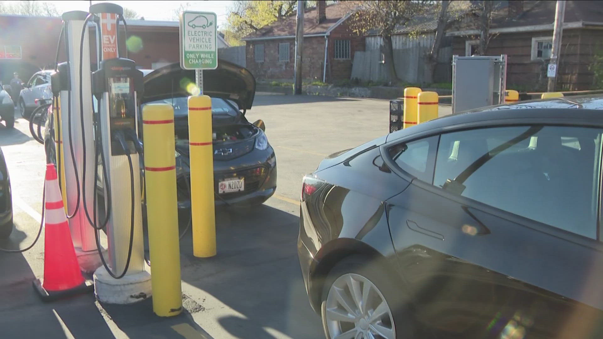 To celebrate Earth Week and Drive Electric Earth Month, local EV enthusiasts invited the community out to learn more about making the switch.