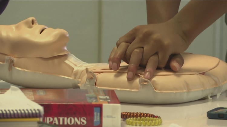 Buffalo Bills Foundation and Partners Provide CPR Training Kits for Buffalo  Public Libraries